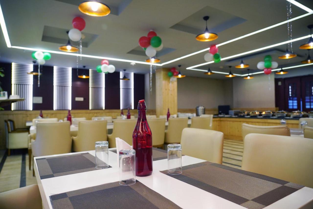 The Lohmod Hotel - Near Delhi Airport New Delhi Exterior photo