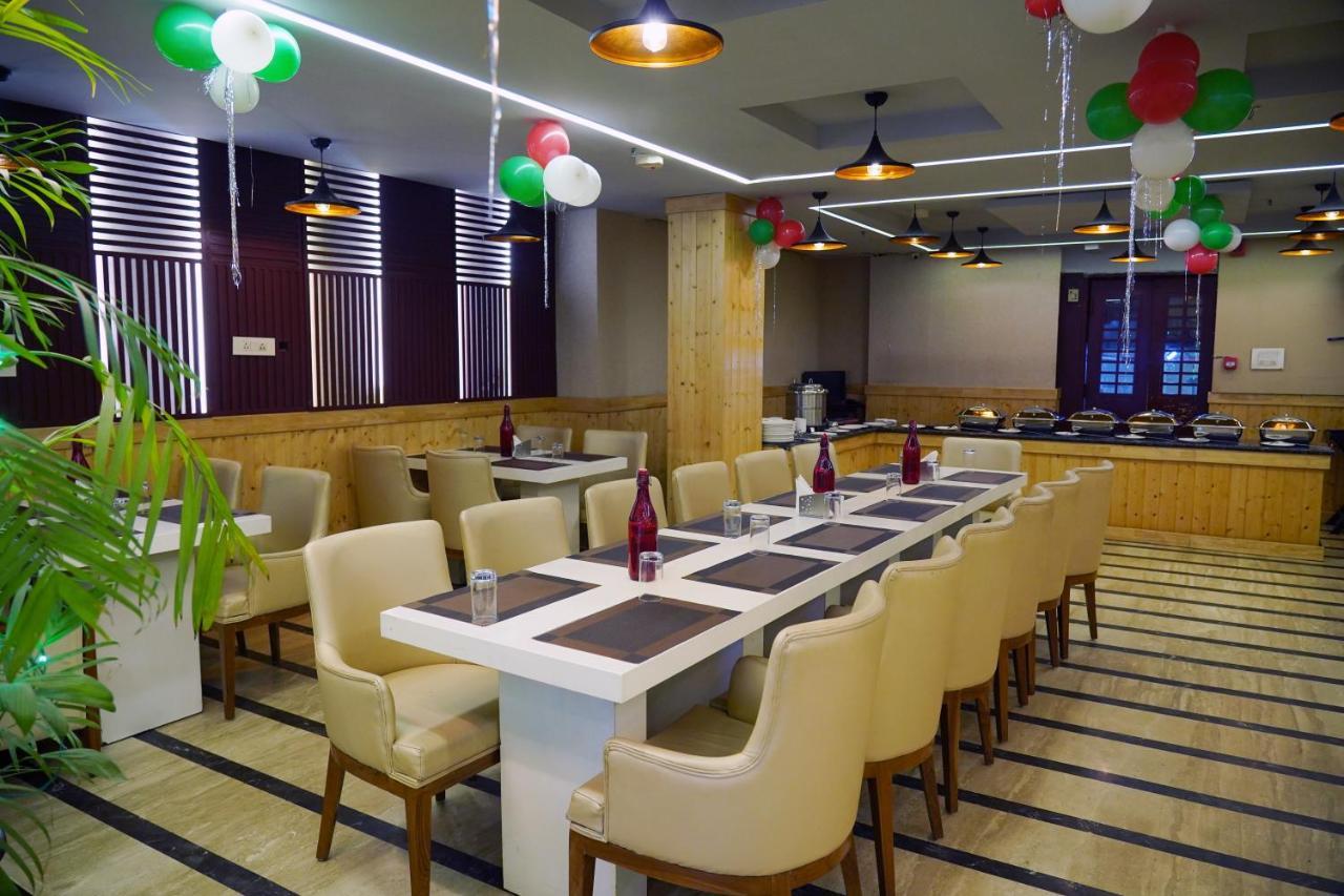 The Lohmod Hotel - Near Delhi Airport New Delhi Exterior photo
